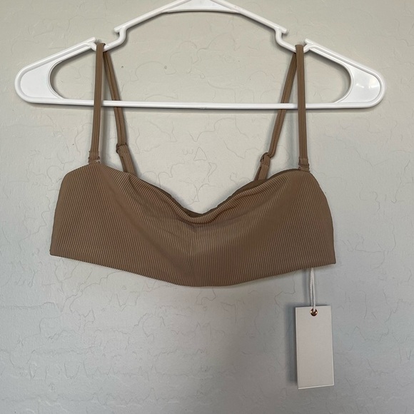 Good American RIB BANDEAU BIKINI TOP IN LATTE size 1 = small - Picture 2 of 9